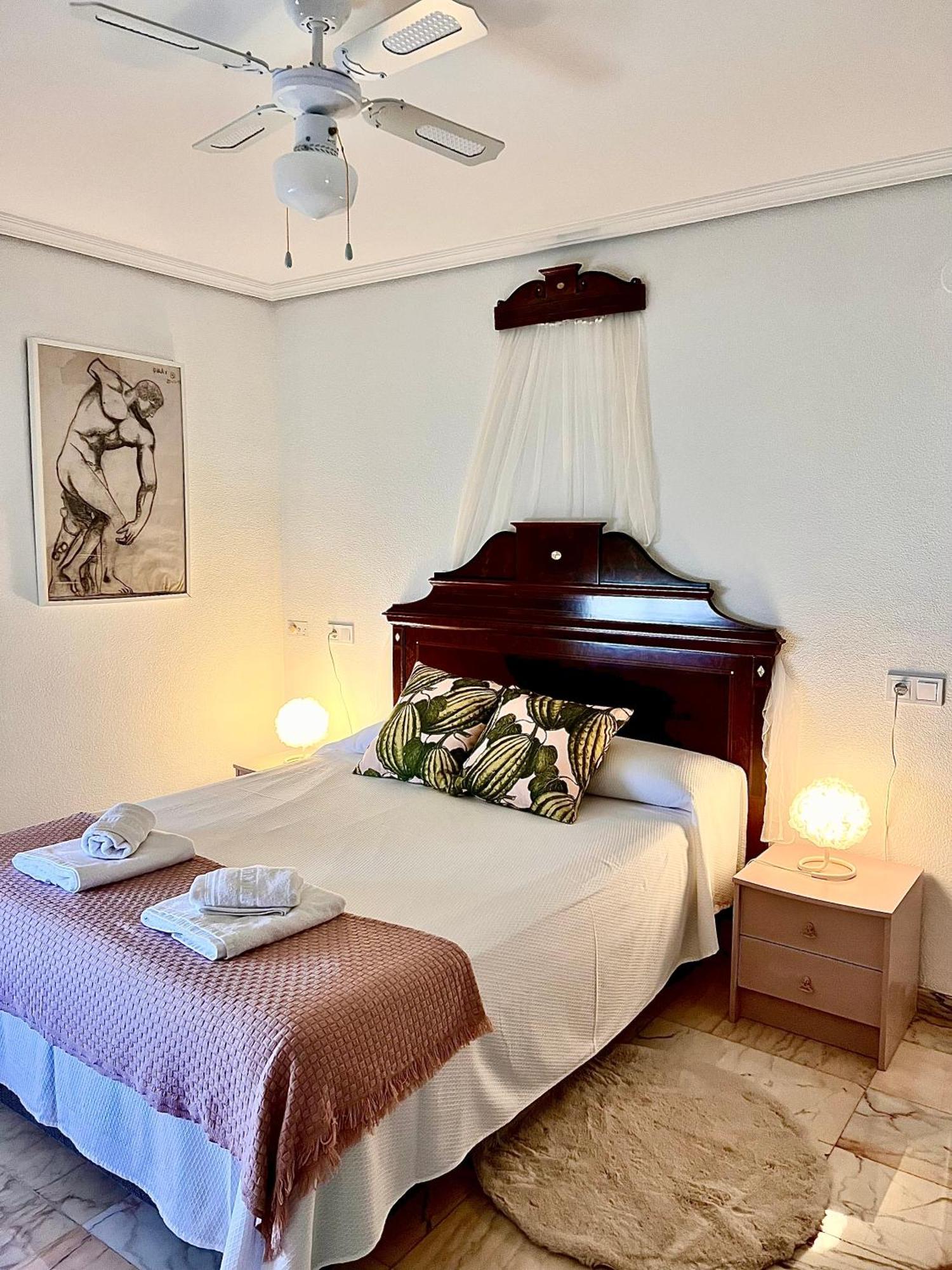 Garay Apartments Бенідорм Екстер'єр фото