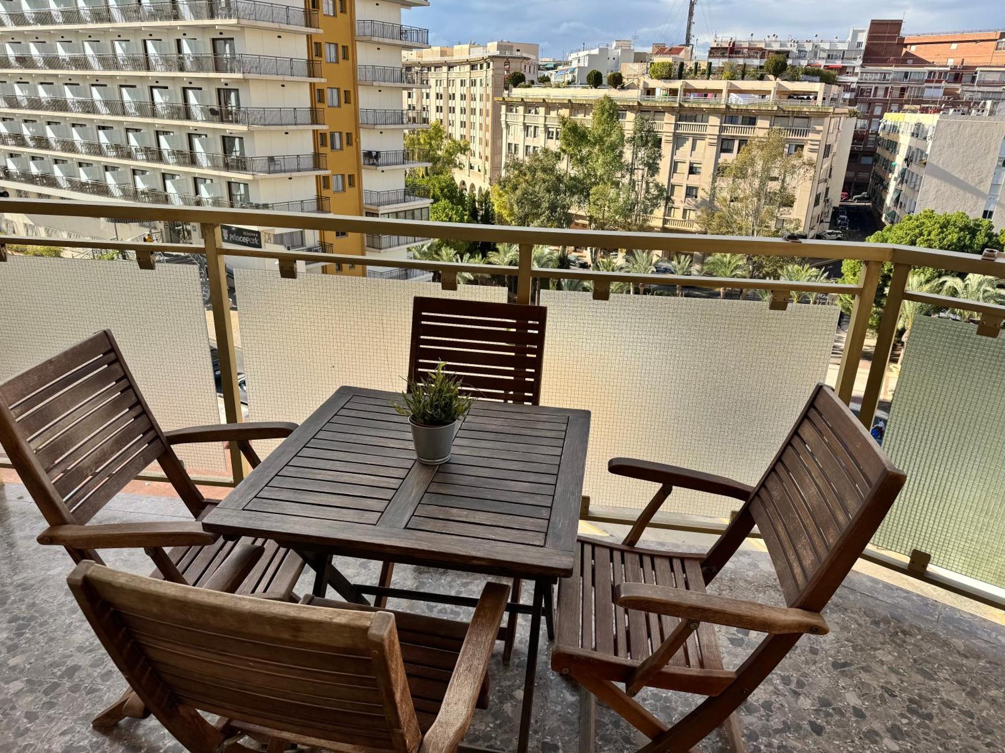 Garay Apartments Бенідорм Екстер'єр фото