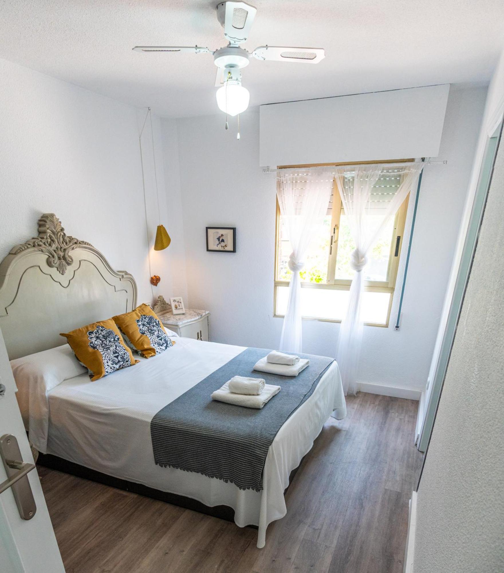 Garay Apartments Бенідорм Екстер'єр фото